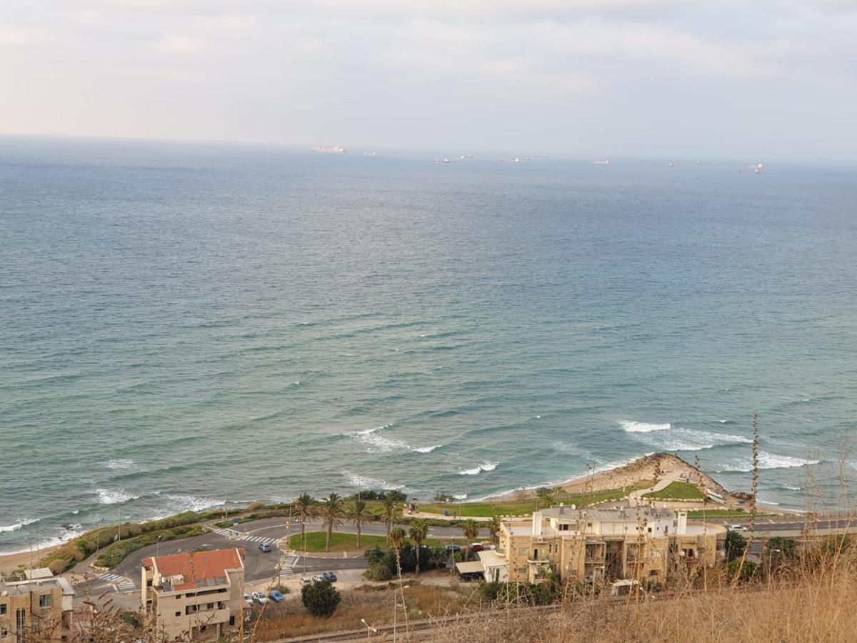 Hotel Blue Sky Haifa Exterior foto